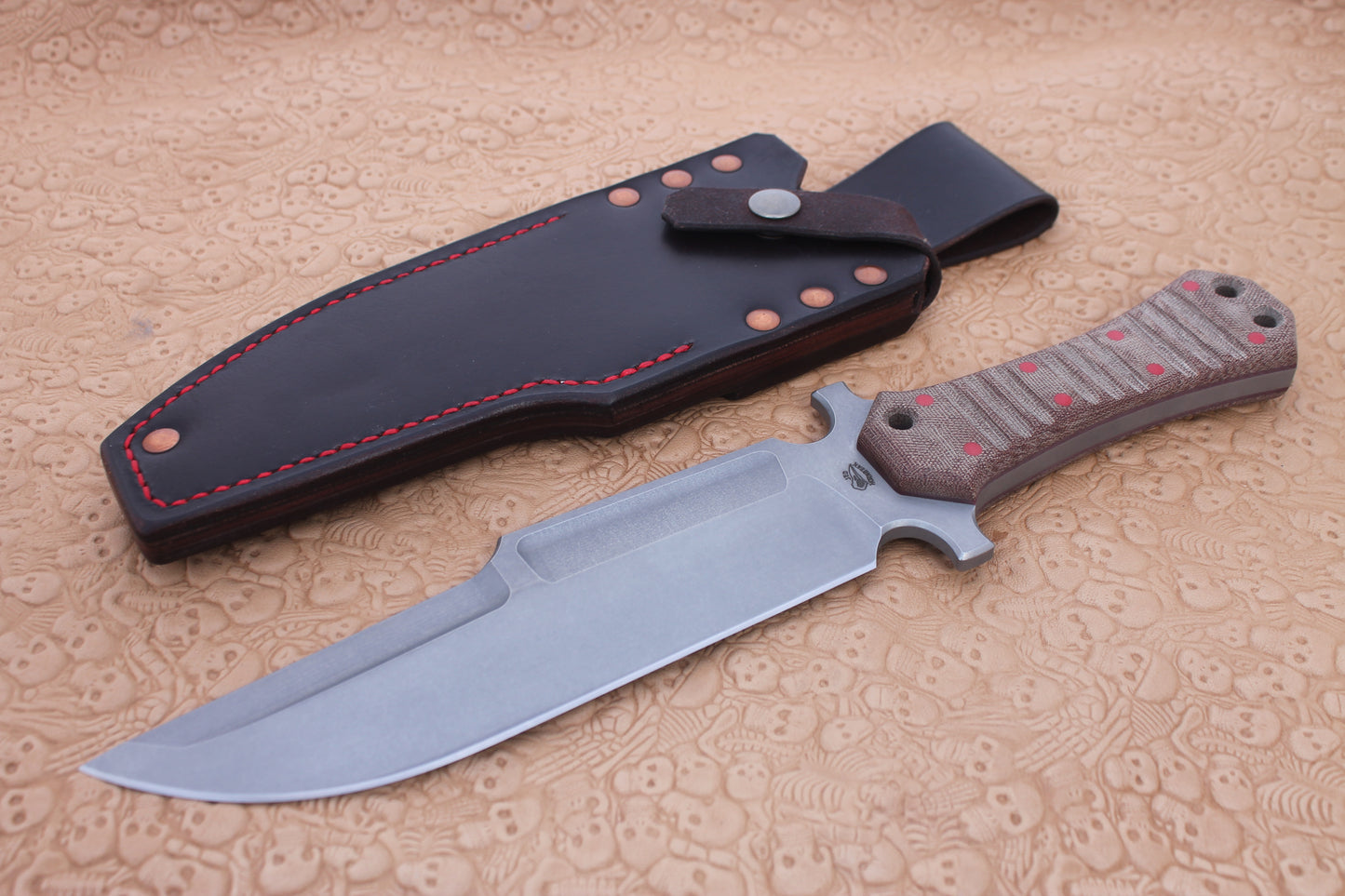Coffin Handle Bowie