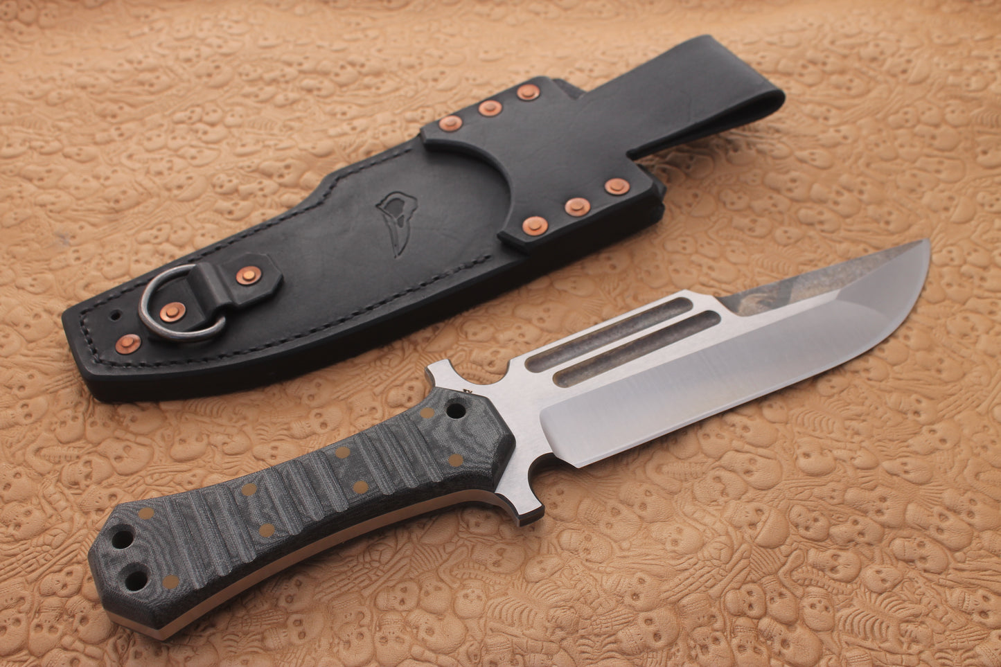 Coffin Handle Bowie